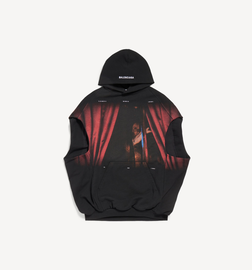Women's Oversized Graphic Hoodie in Black